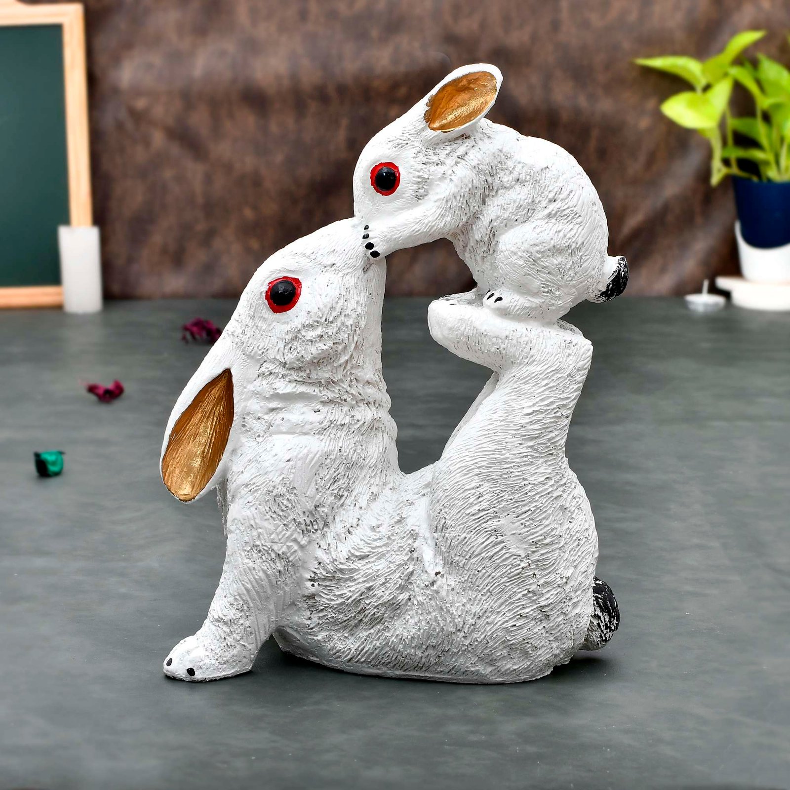 Rabbit Showpiece - Image 3