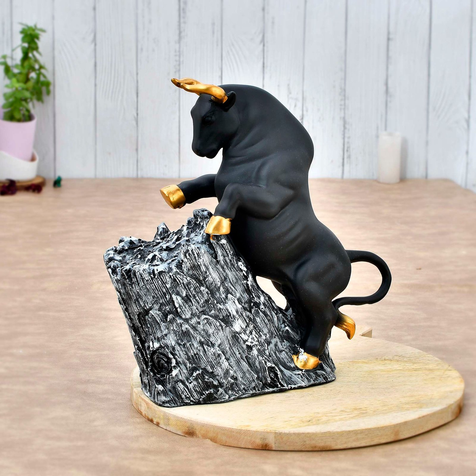 Antique Geometric Statue Bull Sculpture - Image 3